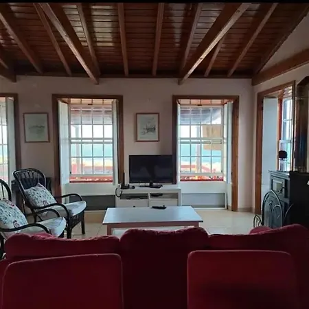 O Abrigo בית נופש *