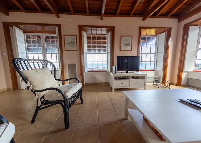 O Abrigo Holiday home