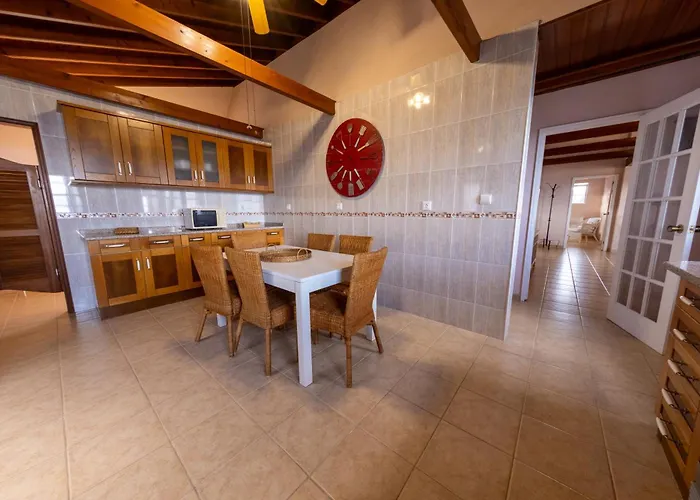 Holiday home O Abrigo